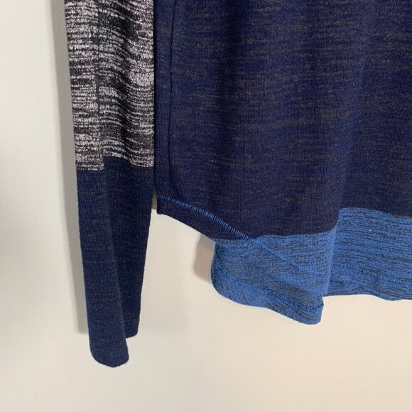 Rag & Bone blue gray color block lightweight crewneck long sleeve sweater - Picture 2 of 10